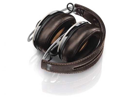 MOMENTUM_II_Wireless_Ivory